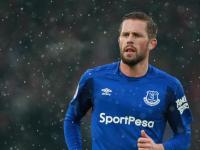 FB体育在线-德里赫特一锤定音！巴萨铁血防线击碎皇马，淘汰赛上演史诗级逆袭