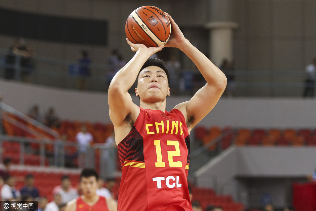 重庆男篮连续战胜南宁队,稳定表现 重庆男篮连续战胜南宁队,稳定表现
